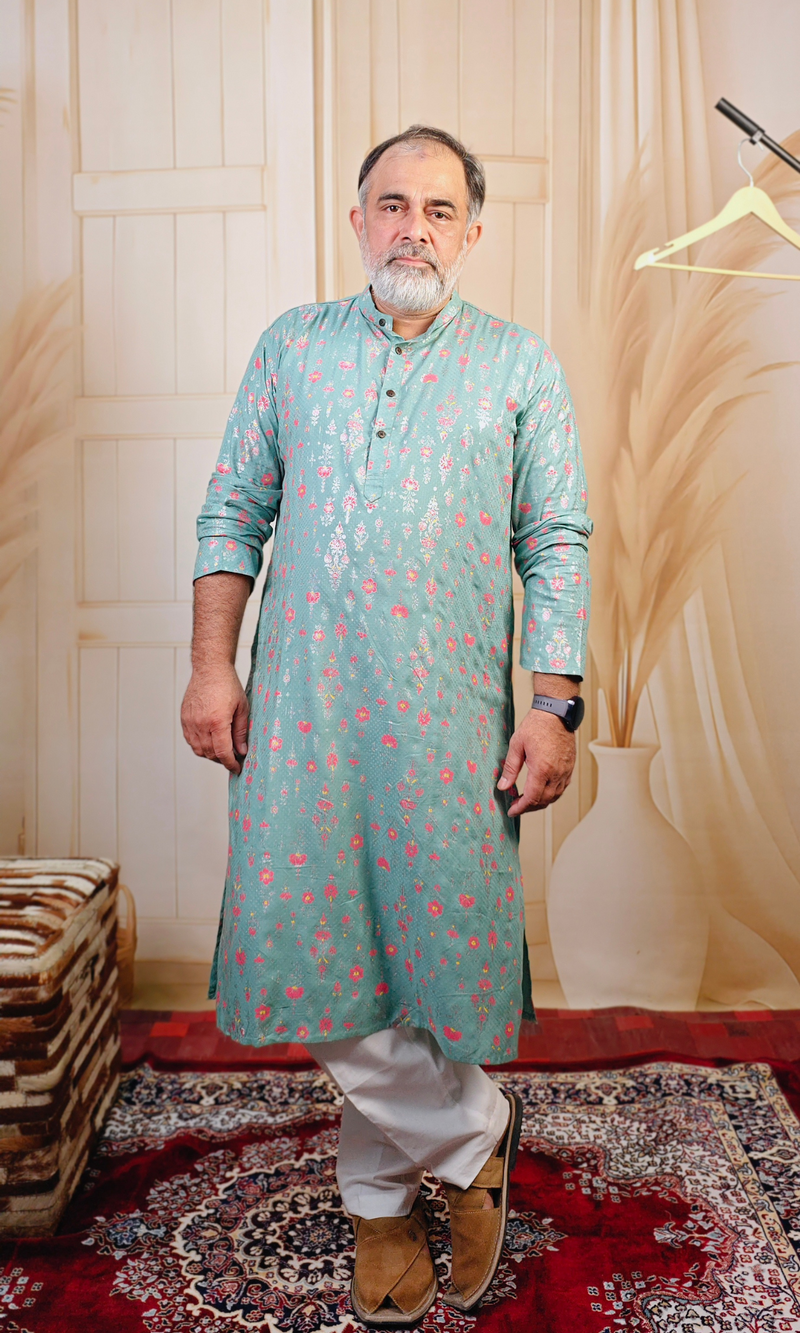 Elegant Muslin Silk Kurta with Floral Mandarins